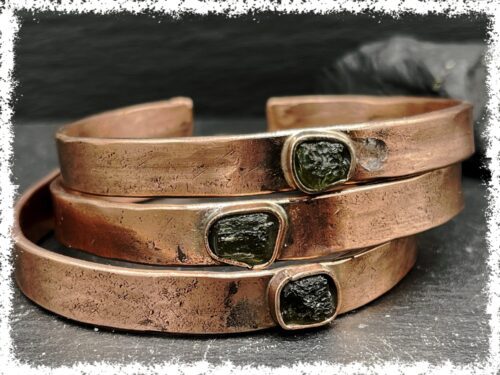 MOLDAVITE COPPER BANGLE Bracelet |  Genuine Moldavite Bracelet, Crystal Jewelry, Copper Bracelet, Copper Jewelry, Healing Gemstone, Tektite - Image 3